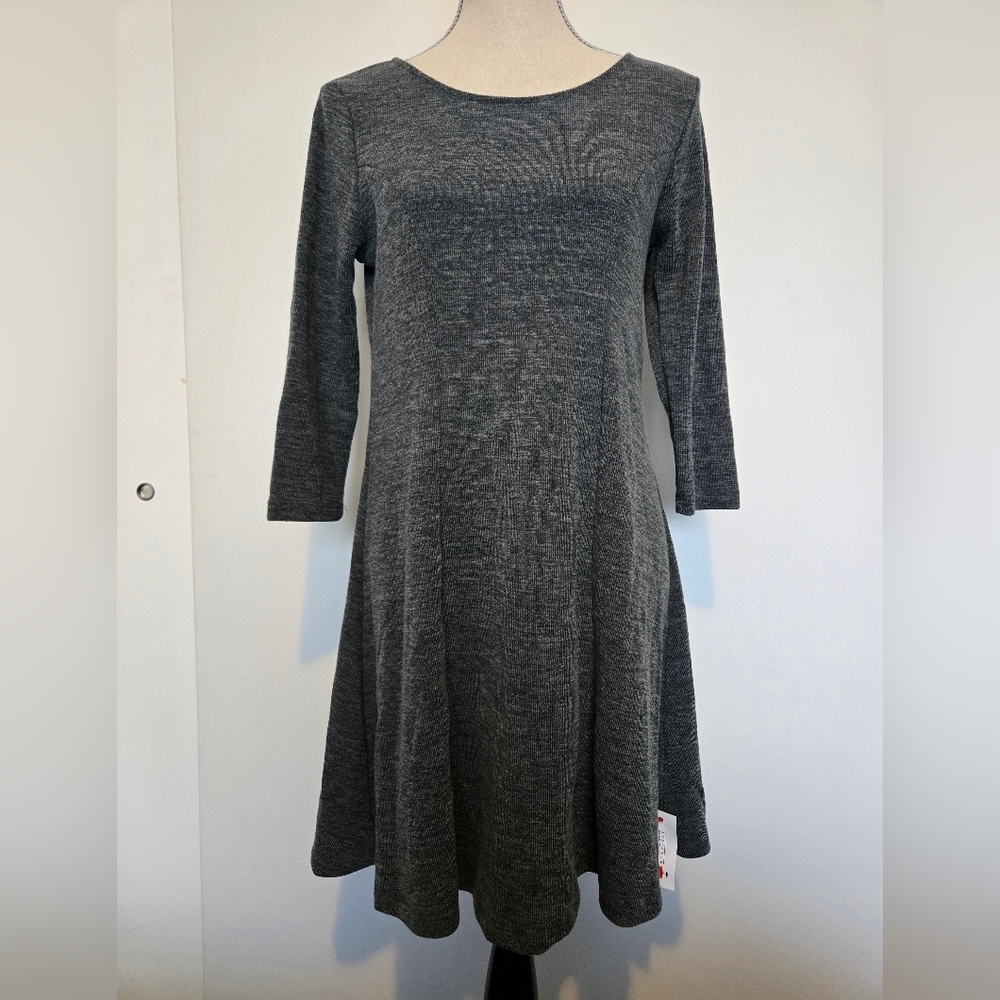 NWT Medium Everly Olive Green Gray Shift Dress